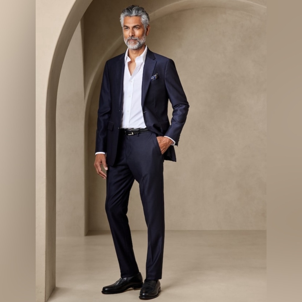 NWT Banana Republic Signature Italian Navy Hopsack Suit Pant Men’s Size 34 L.
